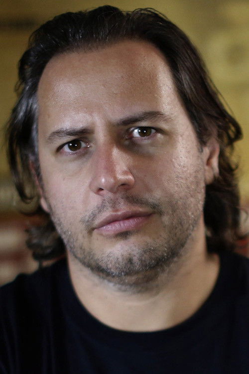 Afonso Poyart - director portrait