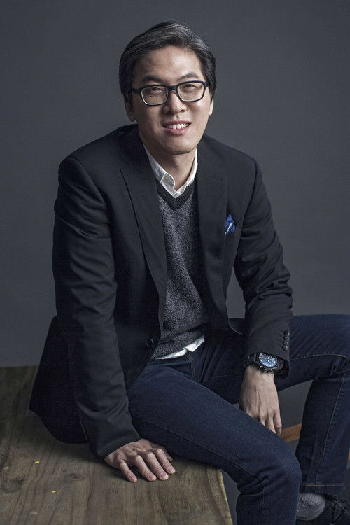 Cheng Hsiao-Tse - director portrait