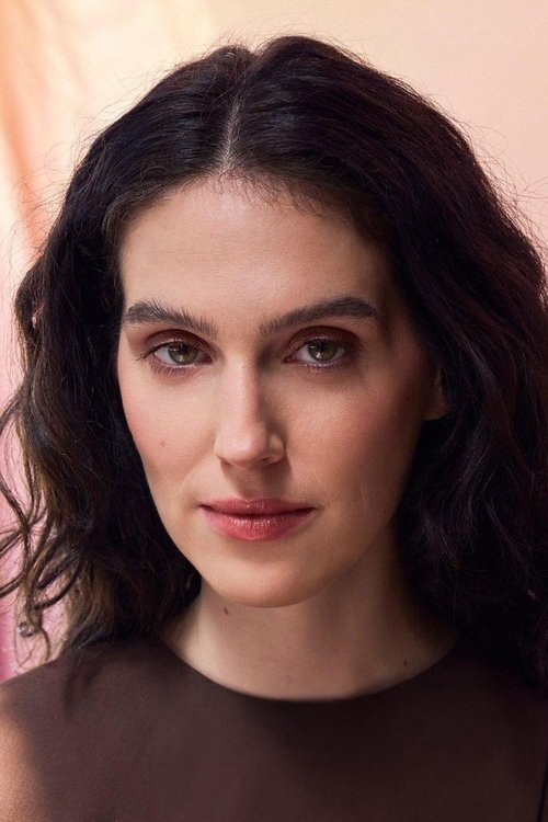 Eva Victor - director portrait