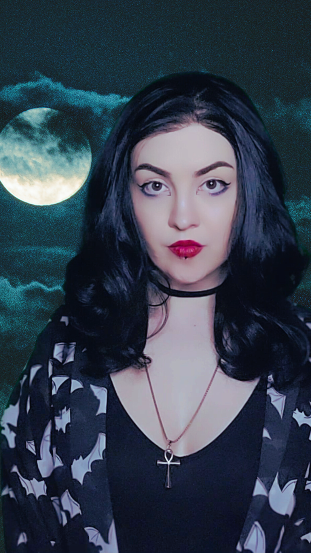 Holly Rhiannon — director portrait