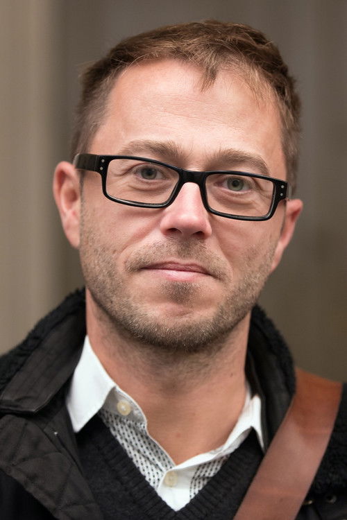 Jean-Gabriel Périot - director portrait
