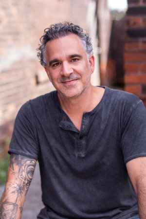 Louie La Vella - director portrait