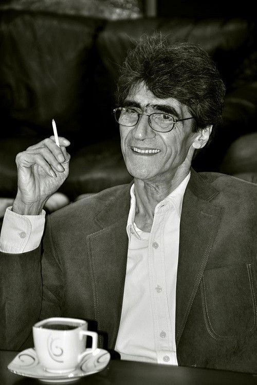 Nasser Taghvai — director portrait