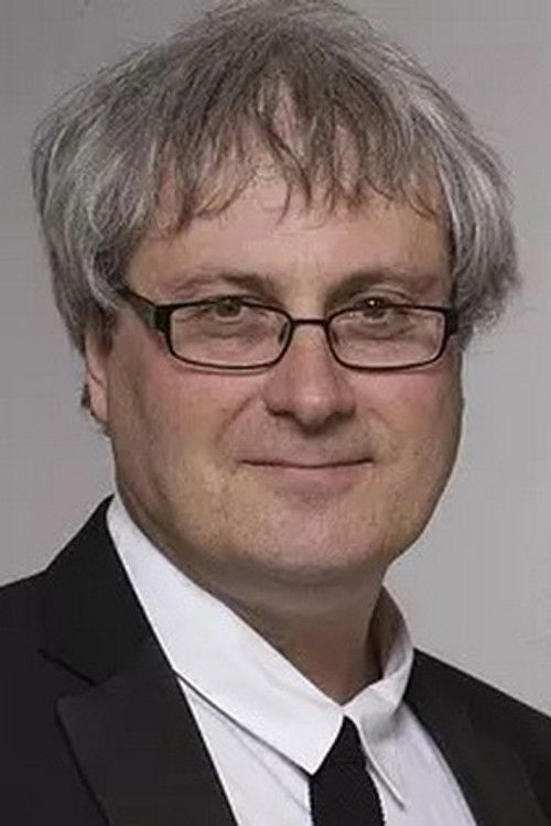 Simon Curtis — director portrait