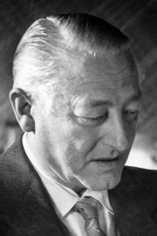 Stuart Heisler - director portrait