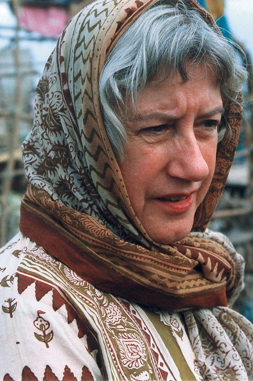 A Calling to Care (2001) — film poster, directed by Bobbi Jo Hart