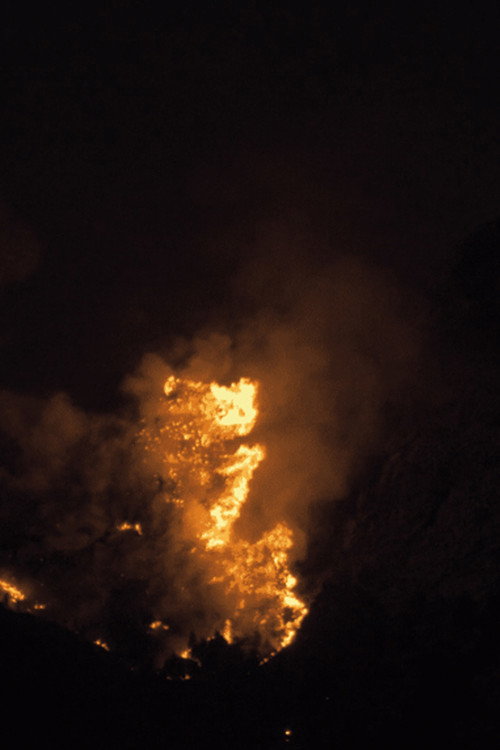 Objetos parlantes (2021) — film poster, directed by Luciana Decker Orozco