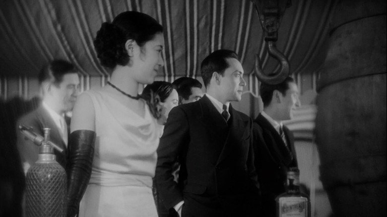 Dragnet Girl