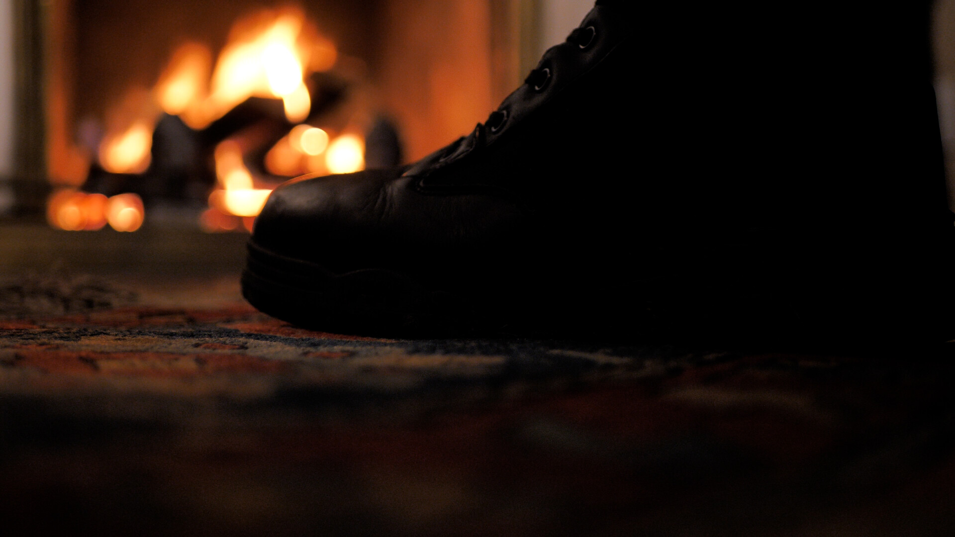 HOME(S)