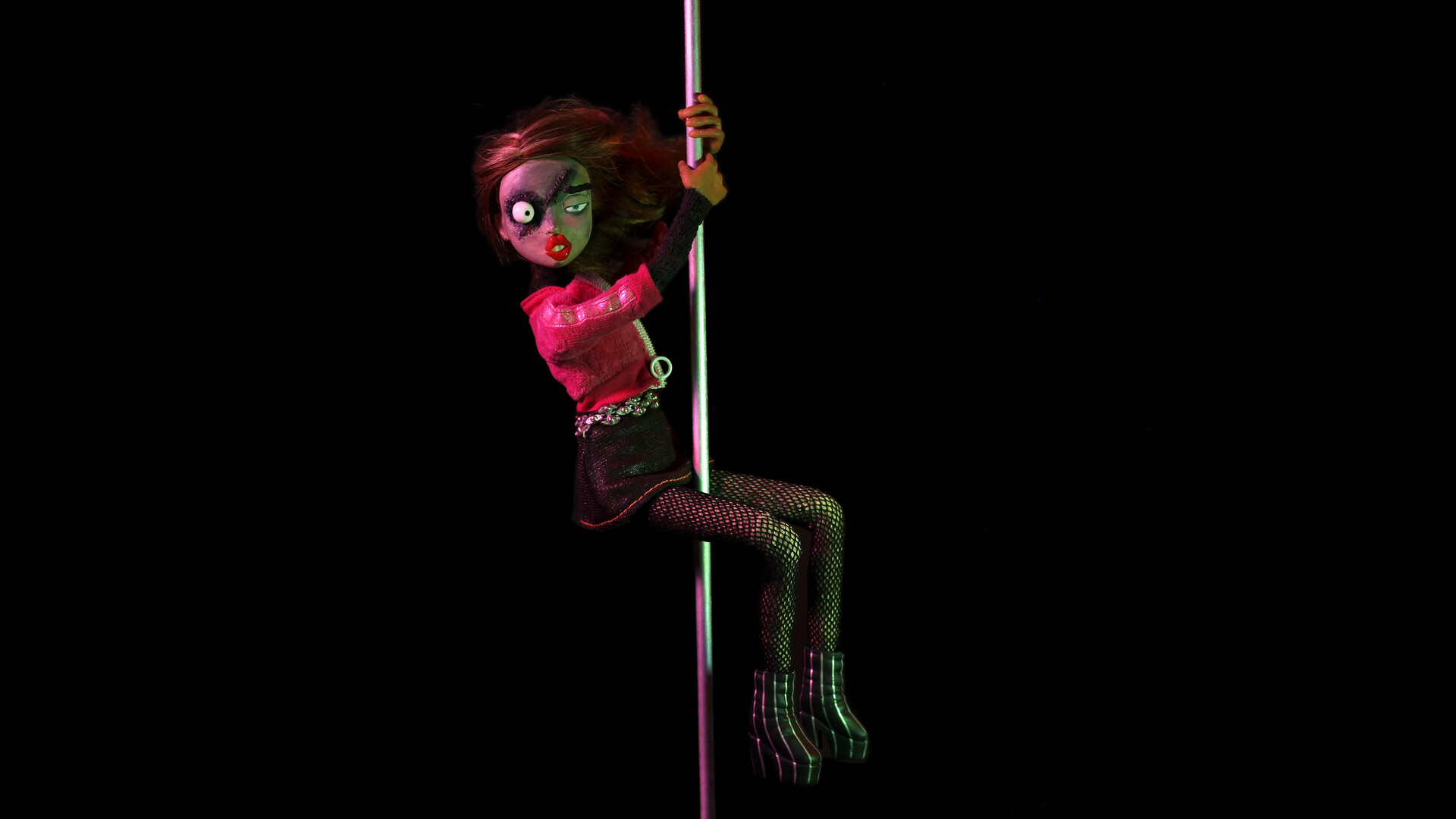 Ghoulmates: pole dancing