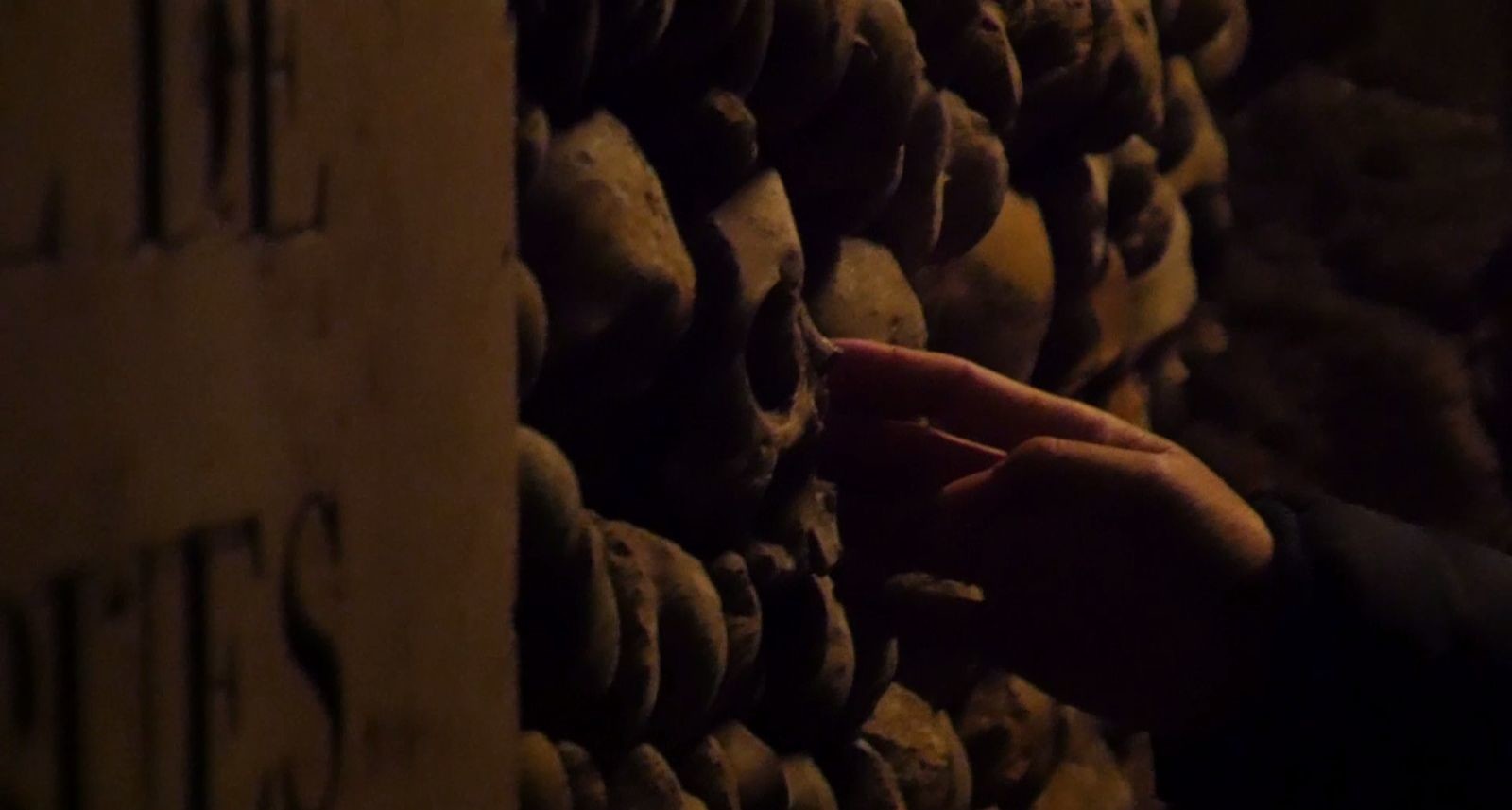 Des morts des catacombes